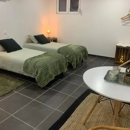 Aux Fines Bulles D Hotes 3* Neuve-Maison