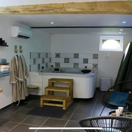 Aux Fines Bulles D Hotes Neuve-Maison