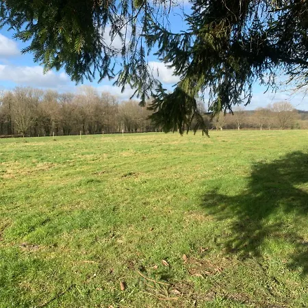 Aux Fines Bulles D Hotes Oda ve Kahvaltı