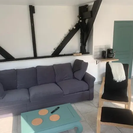 Aux Fines Bulles Et D Hotes Bed and breakfast *